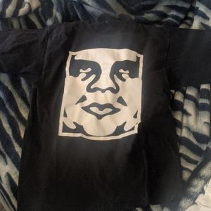 Obey black large t-shirt